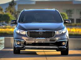 Kia Sedona Front